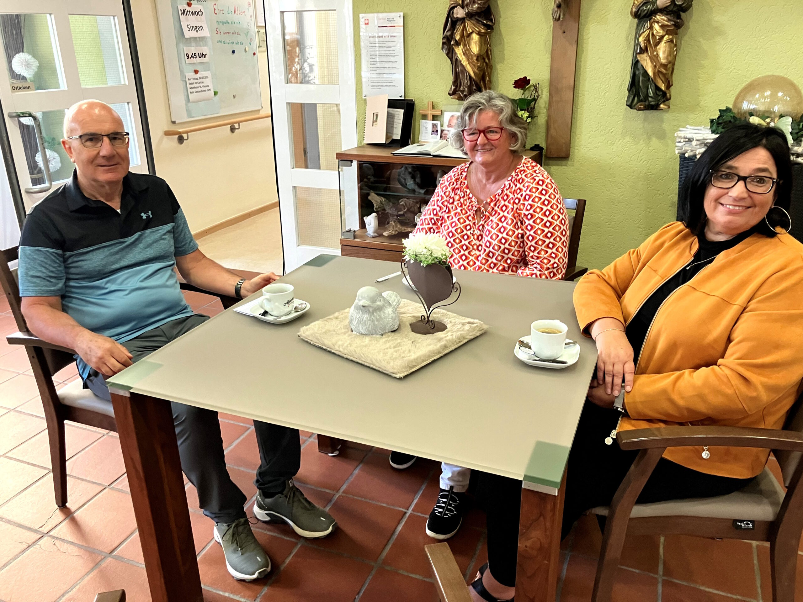 TVNiederbayern zu Gast im Caritas Altenheim St.Vinzenz in Wallersdorf