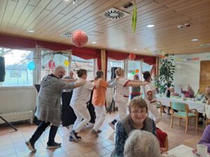 Buntes Faschingstreiben im Caritas Alten-und Pflegeheim in Mainburg