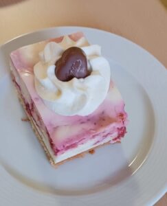 Kuchen am Valentinstag im Caritas Altenheim St. Vinzenz in Walldersdorf
