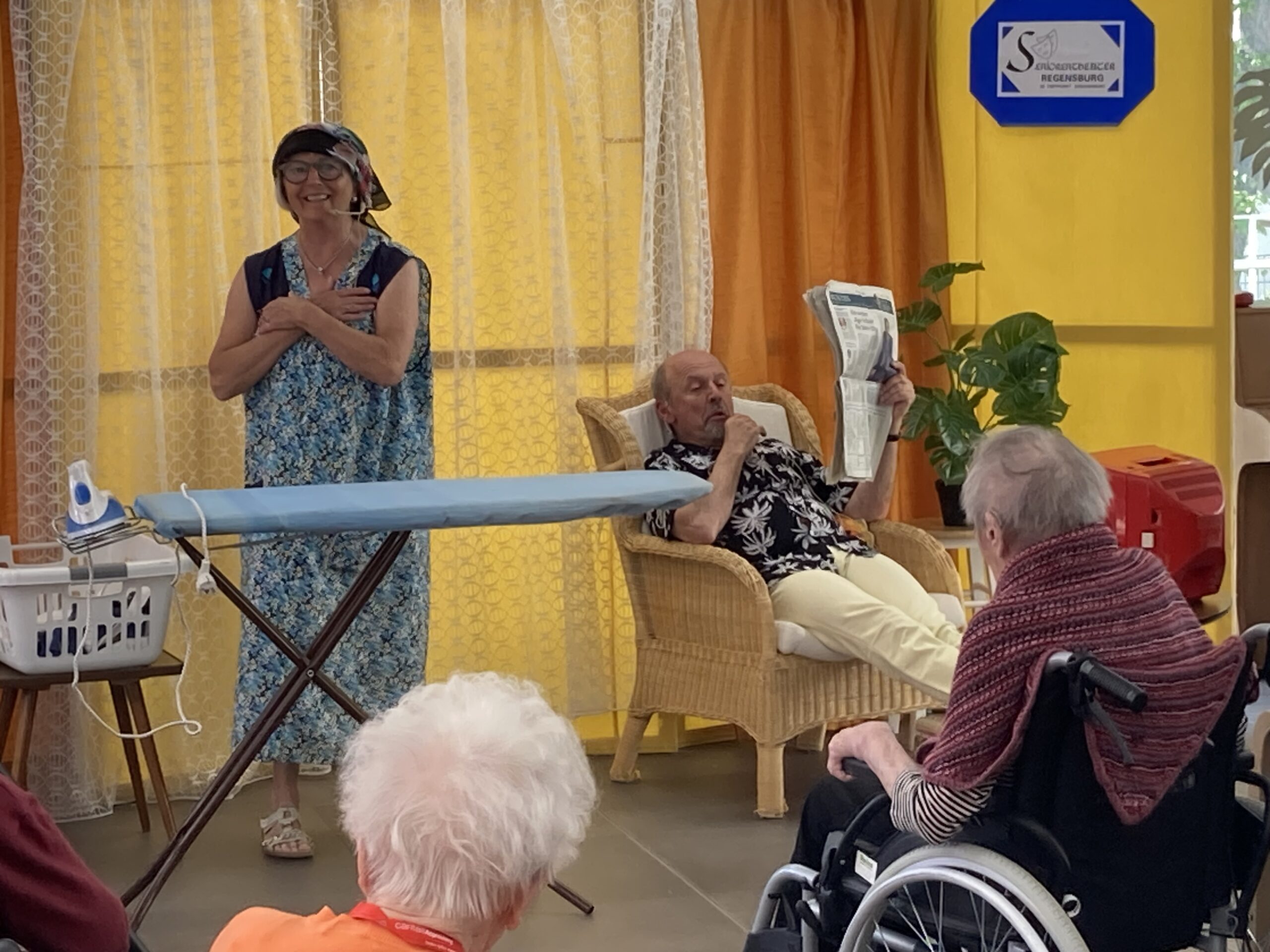 Seniorentheater der Stadt Regensburg zu Gast im Caritas Altenheim Fritz Gerlich