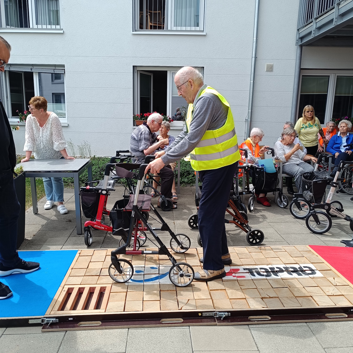 Rollstuhltraining am Caritas Altenheim St. Konrad in Weiden