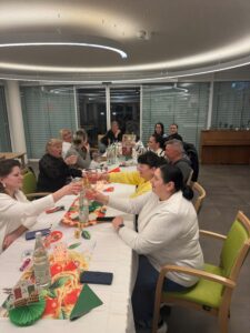 Mitarbeiter an Tafel