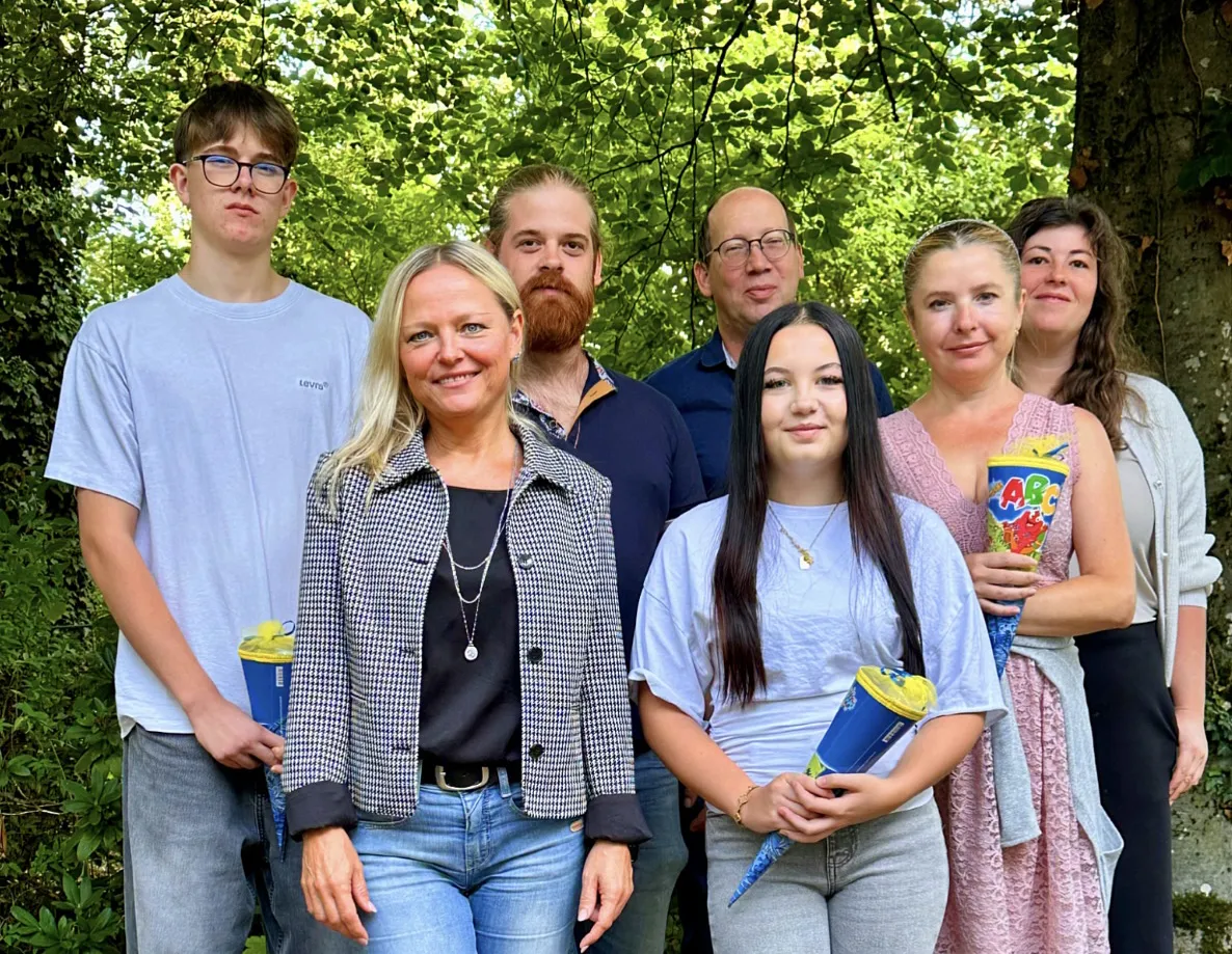 Personen mit Schultuete